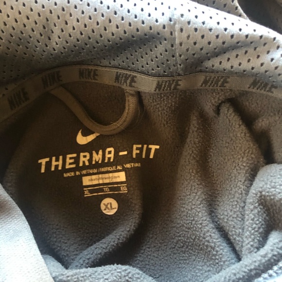 Nike Grey Pullover - Picture 4 of 4